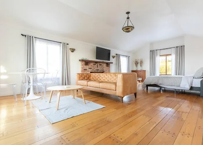 30 Pct Off!! Limited Time! Malibu Zen Guest Suite, Near Beach & Hiking Trails, Central Location