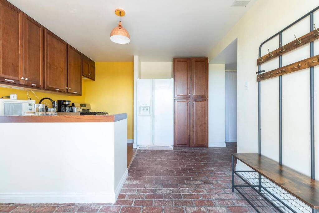 30 Pct Off!! Limited Time! Zen Guest Suite, Near & Hiking Trails, Location Malibu