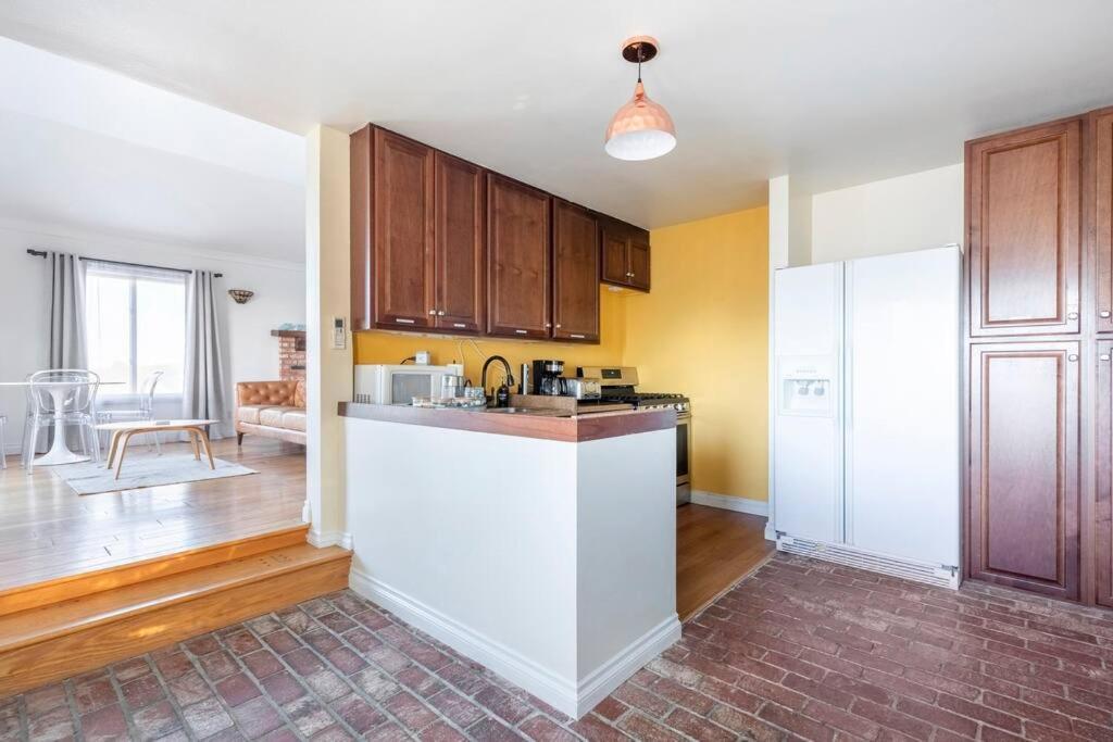 30 Pct Off!! Limited Time! Zen Guest Suite, Near & Hiking Trails, Location Appartement *